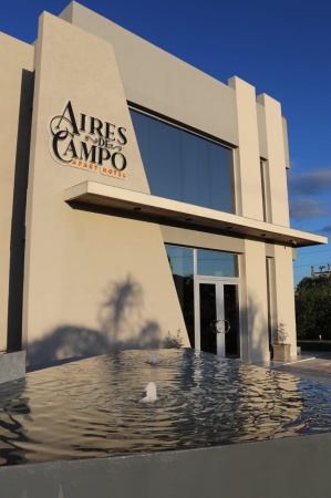 4e8e0193-4b40-49b3-accc-fc9d27bcf3bf