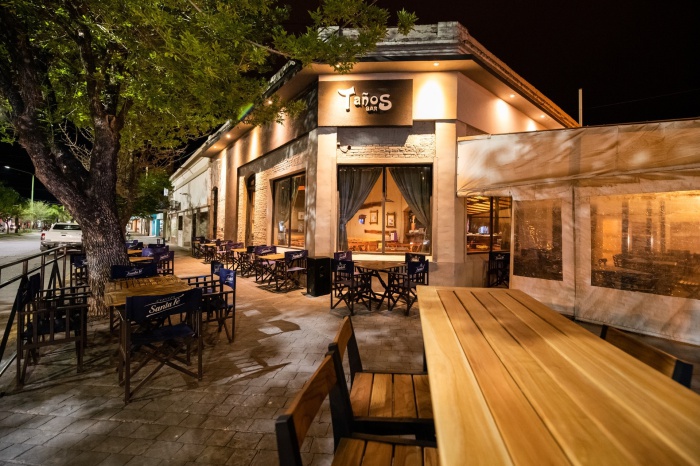 Taños Bar (1)